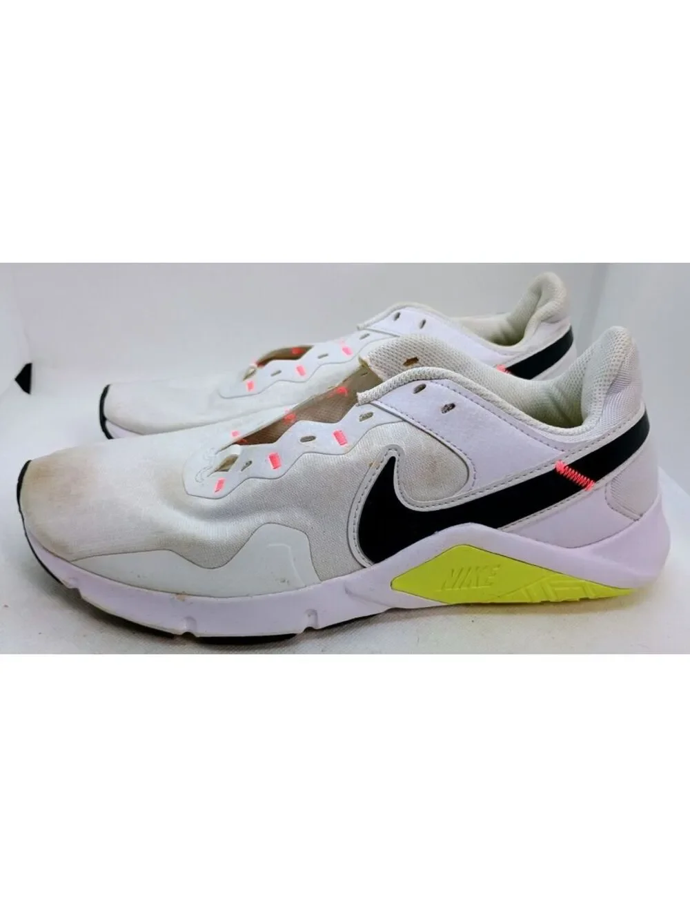 Nike Women's Legend Essential 2 CQ9545-107 White Running Shoes Sneakers Size 10